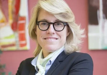 Vanessa Gatti, responsable recrutement pour les programmes de formation continue diplômante à TBS