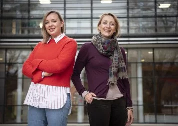 Télétravail : faut-il un cadre spécial pour les jeunes mamans ? 