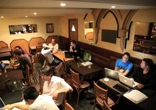 Les Action Party, nouveau réseau toulousain pour « travailler plus »