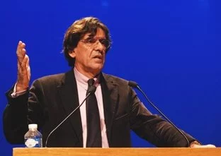 Luc Ferry et Claude Allègre font le plein de propositions à Toulouse