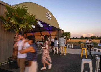 L'événemen(c)iel garde les pieds sur terre