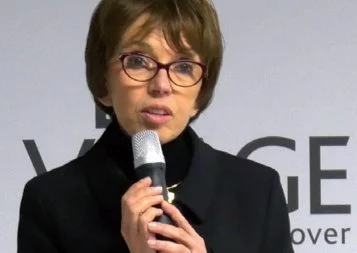 Véronique Flachaire : « Le CA Center est un projet magnifique, qui tire toute l'entreprise »