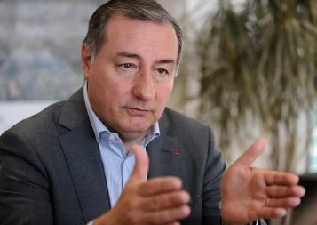 Le maire de Toulouse Jean-Luc Moudenc entre économies et patrimoine