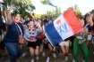 8 septembre. Toulouse au rythme du rugby : pour le match d'ouverture de la Coupe du monde entre la France et la Nouvelle-Zélande, plus de 40.000 personnes investissent la prairie des filtres, réputée comme la plus grande fan zone du pays. Et laissent éclater leur joie à la victoire des Bleus face aux redoutables All Blacks. Pari réussi pour la capitale de l'Ovalie.