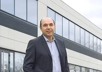 Logiciels. Le Caméléon avale Access Commerce