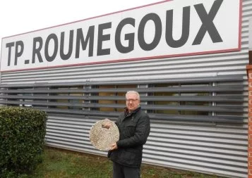 T.P. Le béton luminescent, le dernier atout de la société Roumégoux de Graulhet