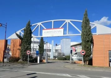 Faut-il avoir un profil spécialisé pour postuler chez MKAD ?