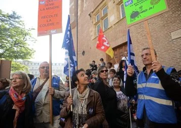 Toulouse. Les contractuels de la mairie manifestent pour leur régime indemnitaire