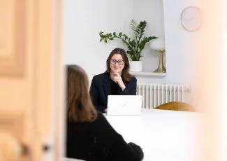 5/6. Les cabinets de recrutement dans la tourmente : Des clients fidèles...