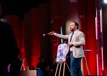 Lamborghini, montres de luxe... À Toulouse, une vente aux enchères exceptionnelle de biens saisis par la justice