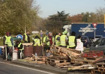 Une semaine de contestation pour les « gilets jaunes »