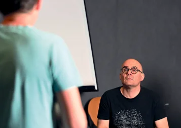 Matthieu Pouget, l'art de faire parler la science