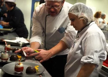 Le handicap trouve sa place dans les cuisines de Sodexo