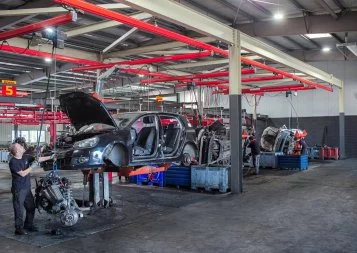 À Gaillac, Surplus Recyclage donne une seconde vie aux batteries électriques 