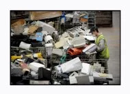 Un hangar de stockage de produit dit DEEE de la société envoi à Colomiers
