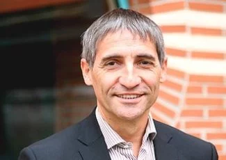 Eric Cothenet affine la stratégie des Fromageries Occitanes