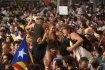 Des centaines de milliers de Catalans sont descendus dans les rues de Barcelone à l'appel d'une quarantaine d'organisations syndicales catalanes. 