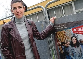 Myriam Martin, tête de liste « Tout changer, rien lâcher ! », présentée par le NPA et les objecteurs de conscience