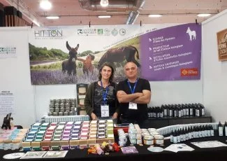 Ferme Hitton : des cosmétiques à base de lait d'ânesse bio