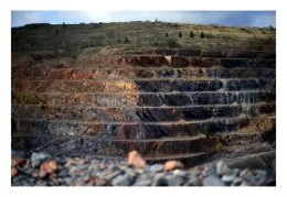 La mine d'or à ciel ouvert de Salsigne est une mine d'or fermée en 2004 qui se situe sur les communes de Salsigne et de Villanière à 15 km au nord de Carcassonne dans le massif de la Montagne Noire, dans le département de l'Aude et la région Occitanie. Elle a été la plus importante mine d'or d'Europe Occidentale et la dernière de France métropolitaine.